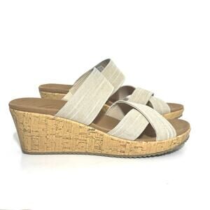 Skechers Women’s Size 9 Beverlee Canyon Dangle Slip On Wedge Sandals Natural